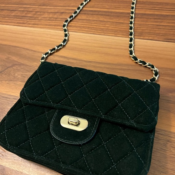Green Gold Velvet Crossbody Bag - Picture 2 of 5